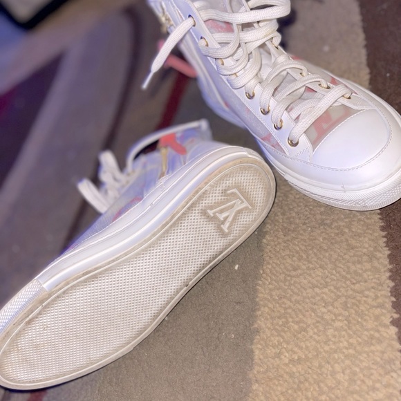 Louis Vuitton size 6.5 (36) - Picture 3 of 3